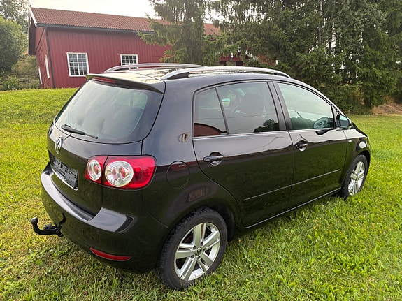 Volkswagen Golf Plus 3 of 21