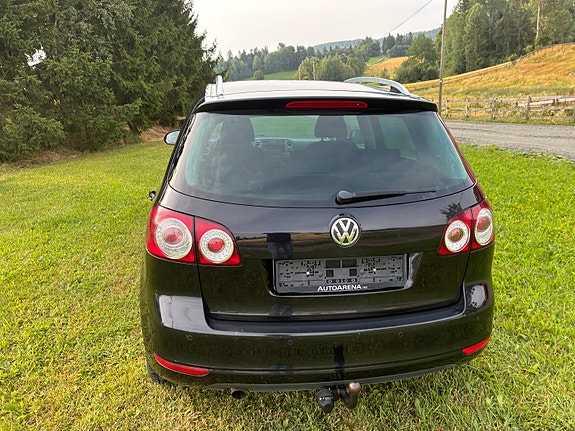Volkswagen Golf Plus 2 of 21