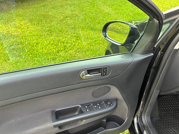 Volkswagen Golf Plus 15 of 21