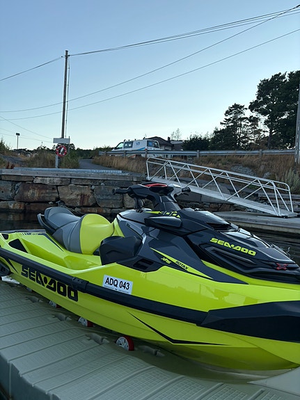 Seadoo RXT-X 300rs 9 of 25