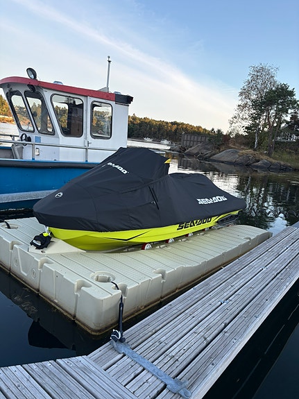 Seadoo RXT-X 300rs 17 of 25