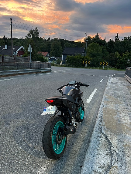 Yamaha MT-125 5 of 10