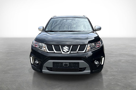 Suzuki Vitara 2 of 20