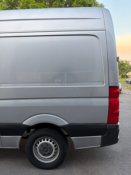 Volkswagen Crafter 35 11 of 30