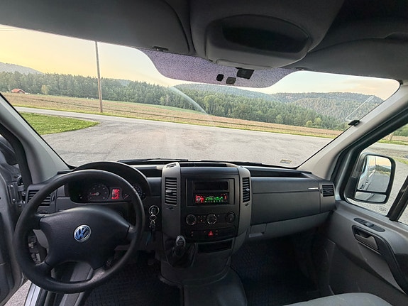 Volkswagen Crafter 35 23 of 30