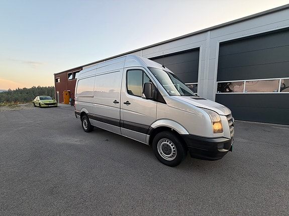 Volkswagen Crafter 35 2 of 30