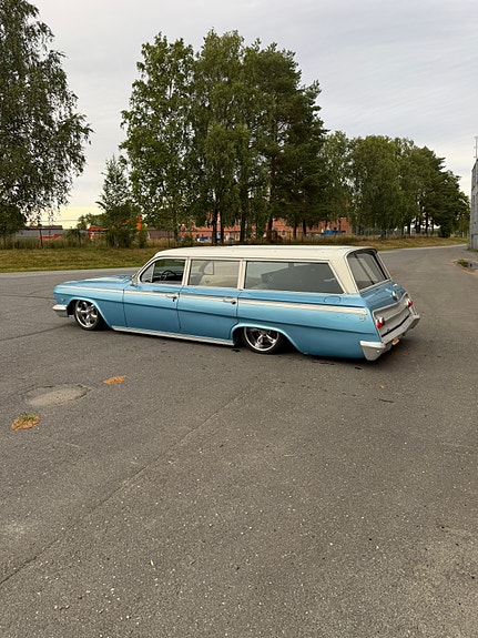 Chevrolet Impala 5 of 5
