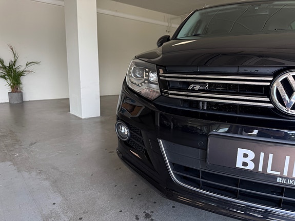 Volkswagen Tiguan 3 of 5