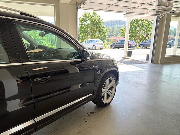 Volkswagen Tiguan 5 of 5