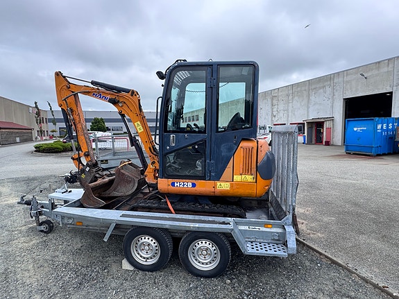 Hanix H22 med Henger 10 of 12