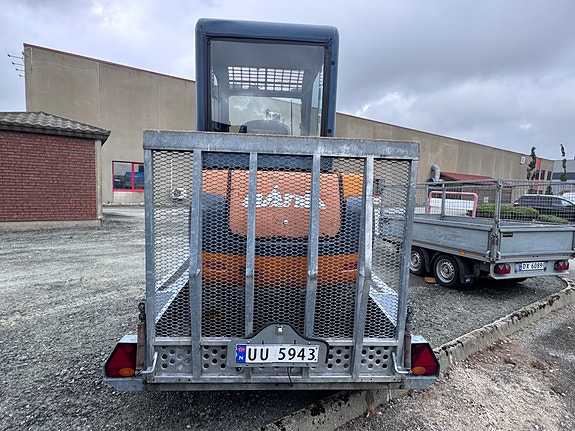 Hanix H22 med Henger 8 of 12
