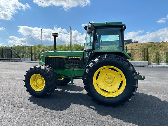 John Deere 3650 12 of 30