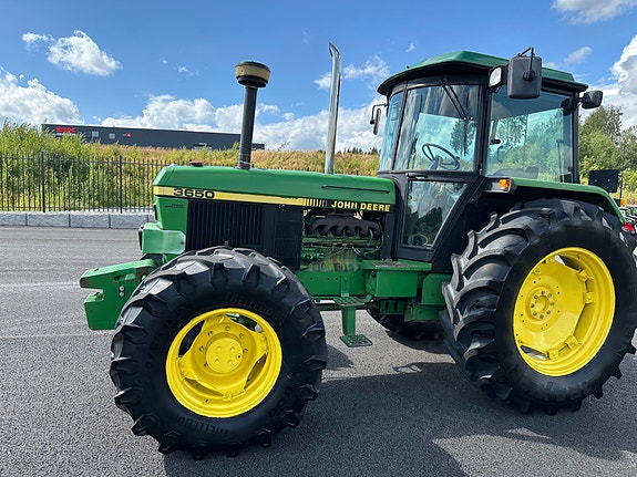 John Deere 3650 21 of 30