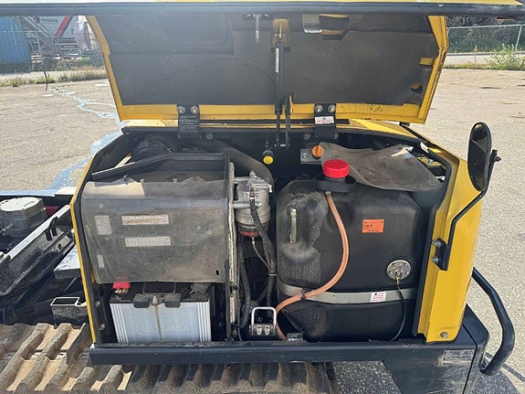 Yanmar C30R-3TV 8 of 14