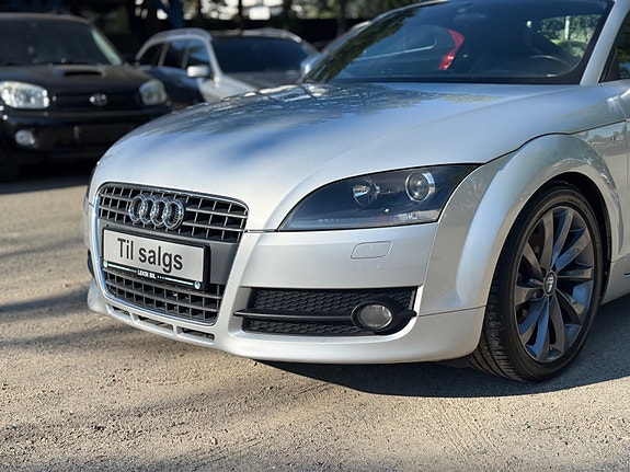 Audi TT 8 of 30