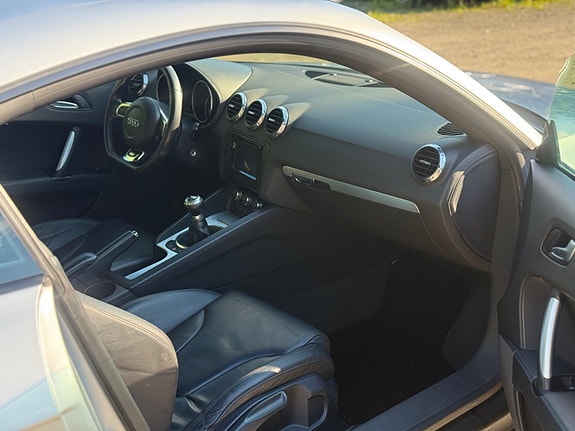 Audi TT 26 of 30