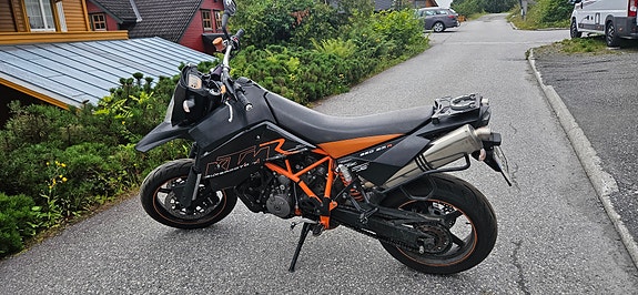 KTM 950 Supermoto 5 of 11
