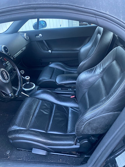 Audi TT 12 of 12