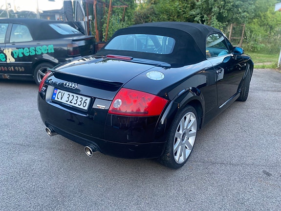 Audi TT 4 of 12