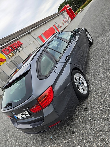 BMW 316i 17 of 30