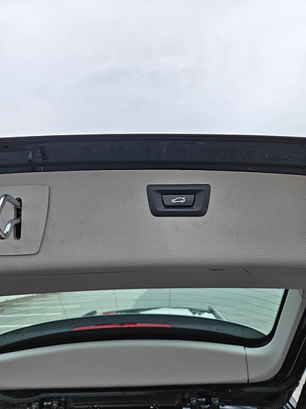 BMW 316i 7 of 30
