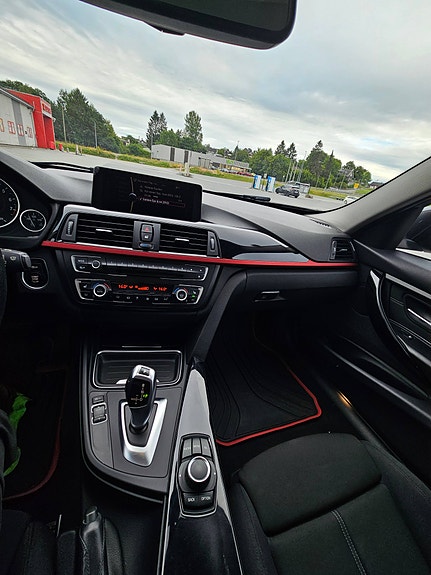 BMW 316i 25 of 30