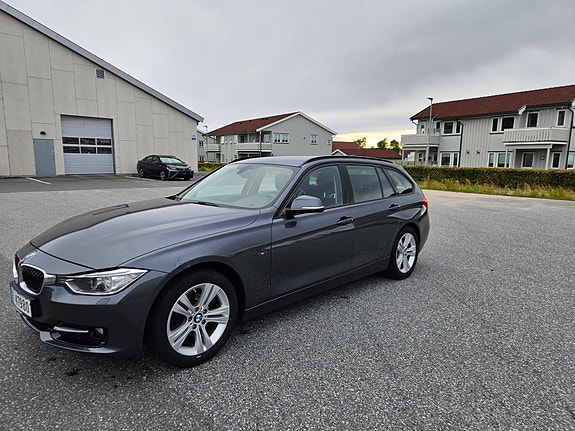 BMW 316i 3 of 30
