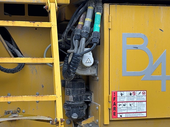 Keestrack B4e hybrid - 1 eier - Sidebånd - Matekasse - Ny kjeft - Magnet - Leveringsklar 18 of 30