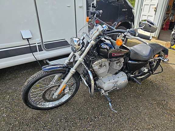 Harley-Davidson XLC SPORTSTER 883 CUSTOM A2 5 of 17