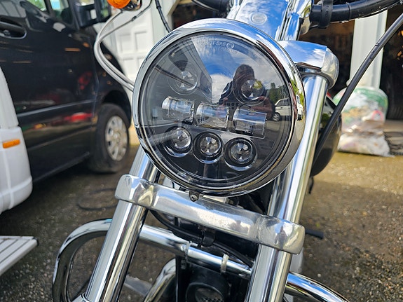 Harley-Davidson XLC SPORTSTER 883 CUSTOM A2 8 of 17