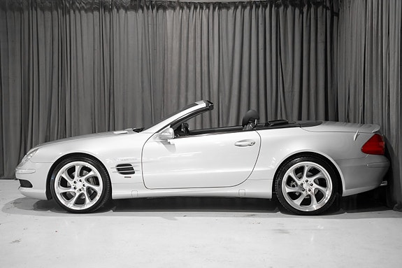 Mercedes-Benz SL500 3 of 30
