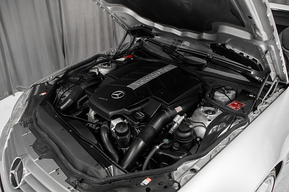 Mercedes-Benz SL500 18 of 30