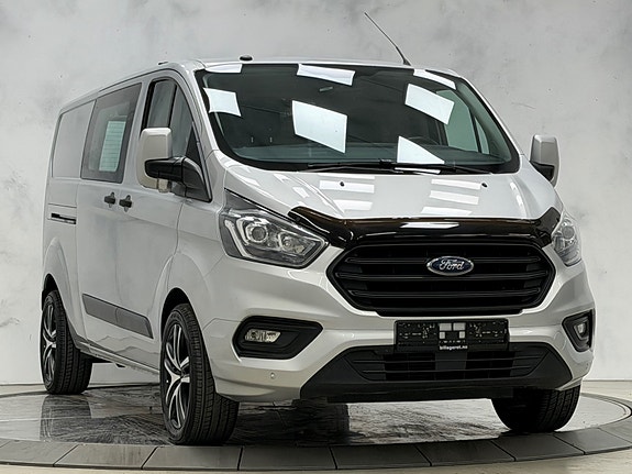 Ford Transit Custom 4 of 5