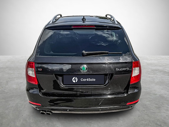 Skoda Superb 5 of 5