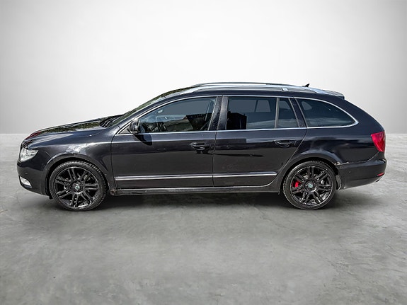 Skoda Superb 3 of 5