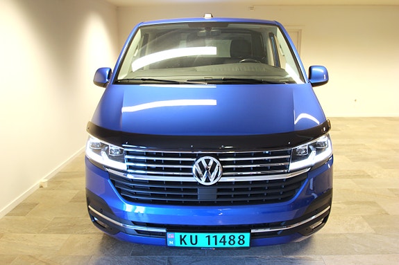 Volkswagen Caravelle 5 of 5