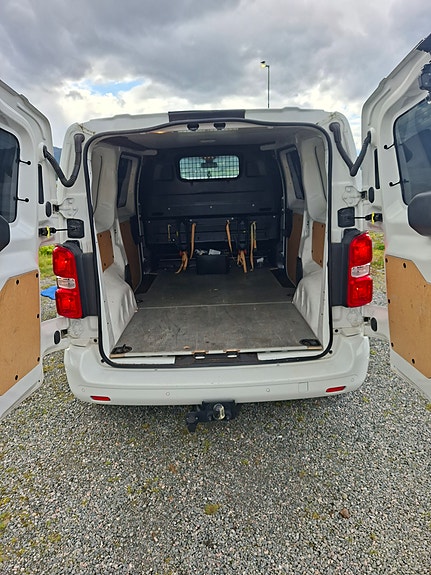 Toyota Proace 13 of 18