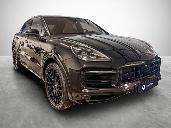 Porsche Cayenne 7 of 30