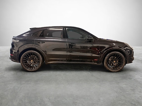 Porsche Cayenne 6 of 30