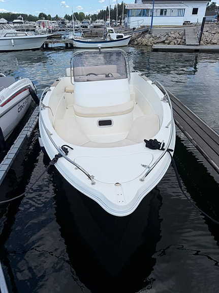 Oceanmaster 605 4 of 15