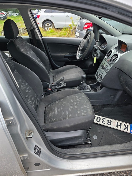Opel Corsa 9 of 13