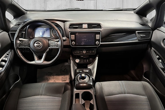 Nissan Leaf 10 of 21