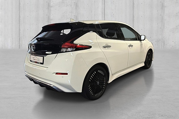 Nissan Leaf 7 of 21