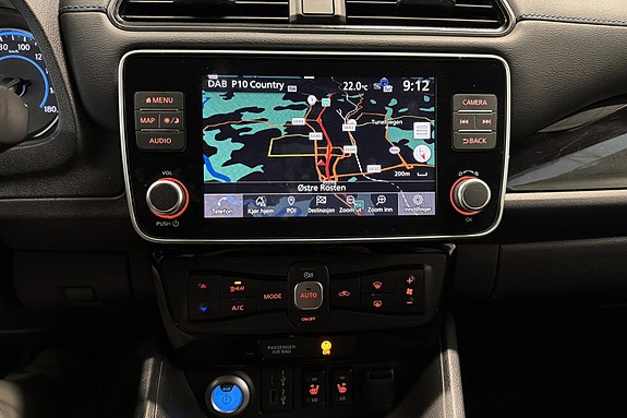 Nissan Leaf 15 of 21
