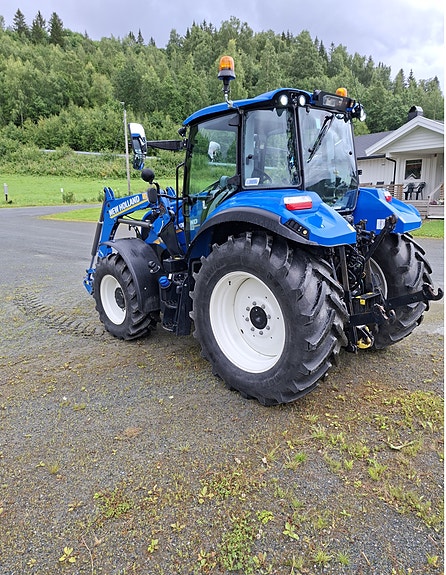 New Holland T5.120 5 of 5