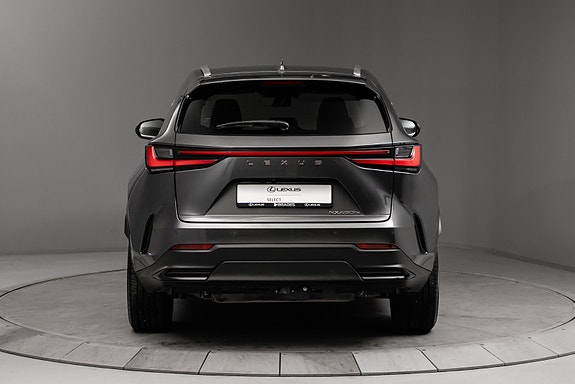 Lexus NX450h 3 of 30