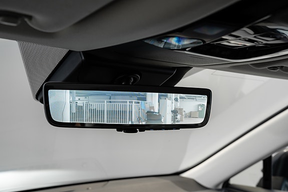 Lexus NX450h 24 of 30