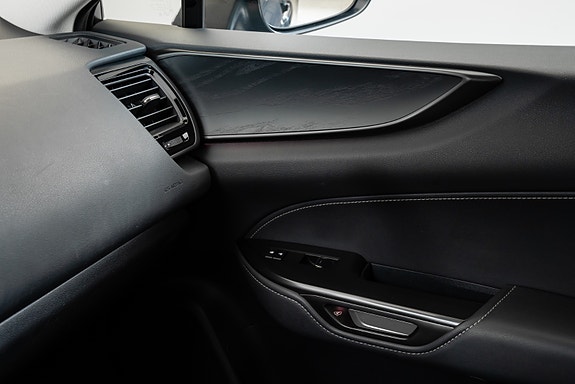 Lexus NX450h 19 of 30