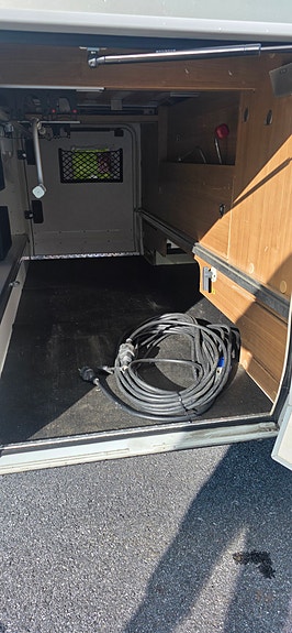 Hymer B 698 NORWAY LINE ALDE 150HK AUT  SOLCELLE NAVI 4250 KG 14 of 30