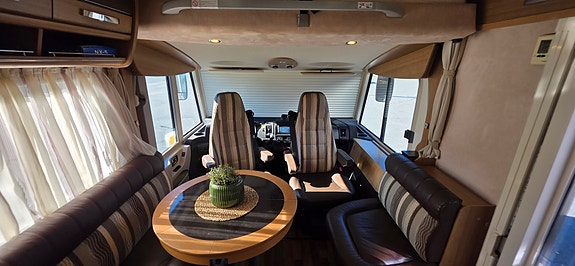 Hymer B 698 NORWAY LINE ALDE 150HK AUT  SOLCELLE NAVI 4250 KG 23 of 30